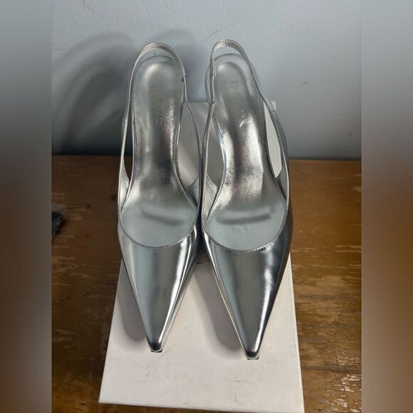 Raye Bobby Pump in Silver size 7 NEW IN BOX - Picture 9 of 12